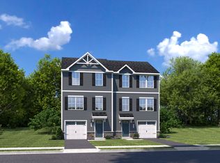 Juniper Plan, Maplewood Village Townhomes, Evans City, PA 16033