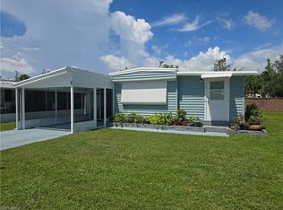 9 Moonstone CIR #M9, NAPLES, FL 34112