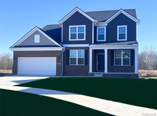 51410 Green Meadows Dr, Macomb, MI 48042