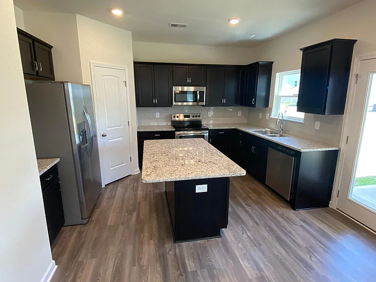 3239 Allerton Way — Photo 2