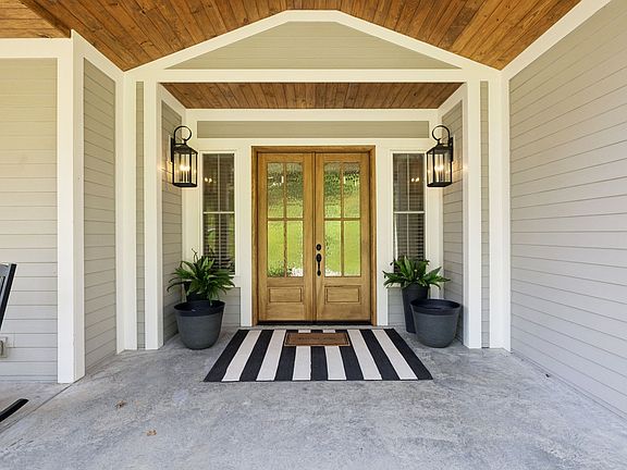 4th image of 1556 Heller Rdg