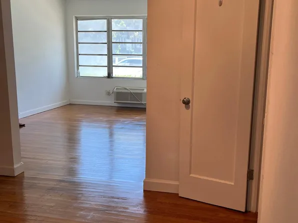 737 11th St APT 5, Miami Beach, FL 33139