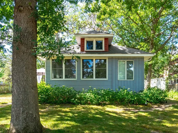 2630 S Shore Blvd, White Bear Township, MN 55110