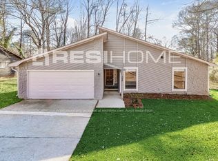 384 Park Ridge Cir, Riverdale, GA 30274