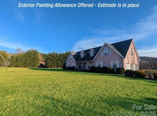 130 Crestview St, Canton, NC 28716