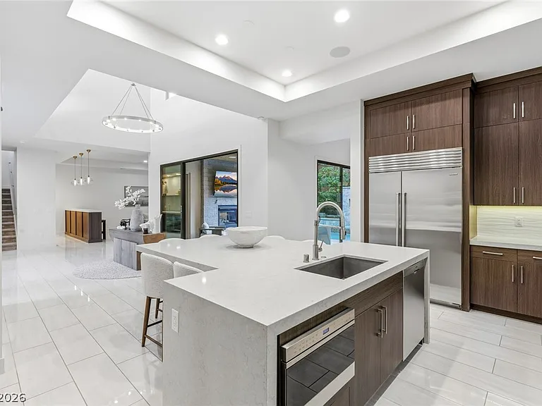 75 Pristine Glen St — Photo 15