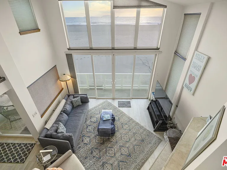 1005 Ocean Dr — Photo 13