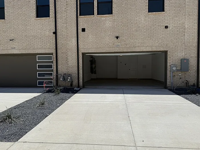 1218 Daybreak Dr — Photo 24