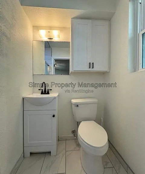 816 Willow Ln — Photo 18