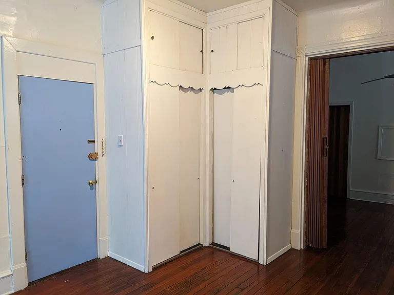 4605 Springfield Ave #1F — Photo 22