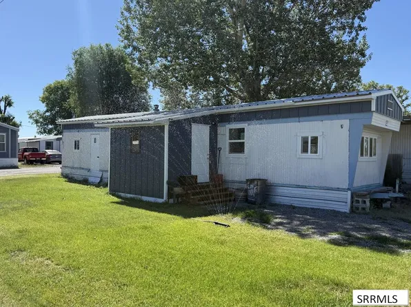 12 W 350 S #10, Saint Anthony, ID 83445