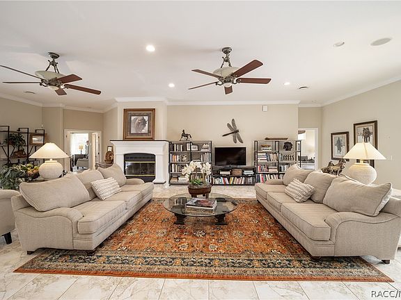 4th image of 10263 N Brooks Ter #B