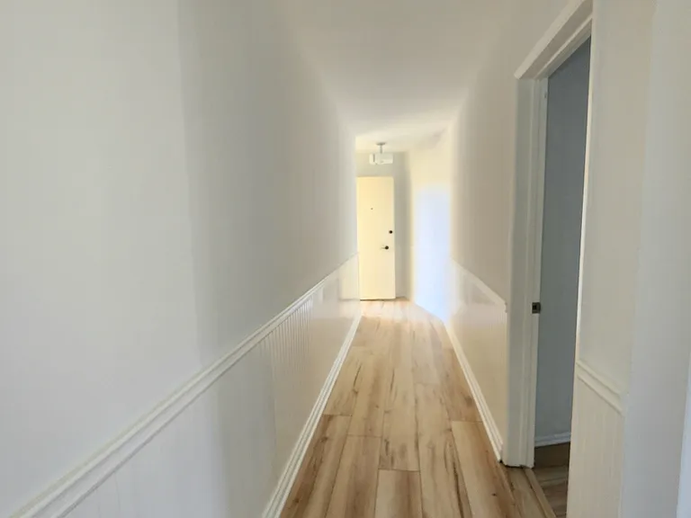 12340 Rochester Ave — Photo 28