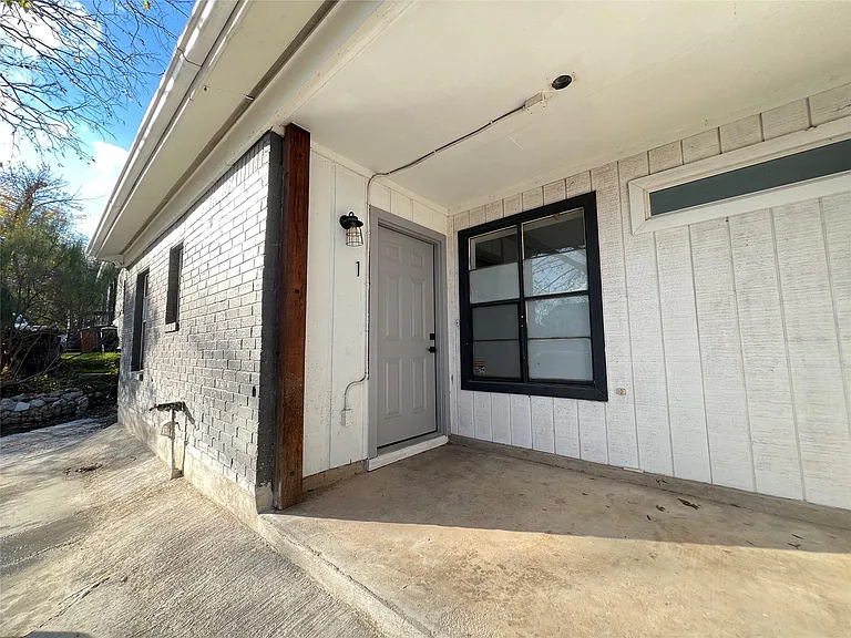3310 Hycreek Dr #1 — Photo 12