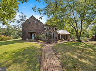 741 Wyndamere Rd, Lewisberry, PA 17339