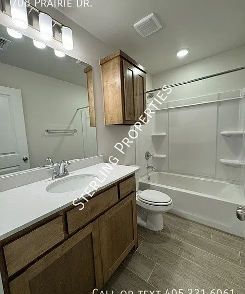 708 Prairie Ln — Photo 7