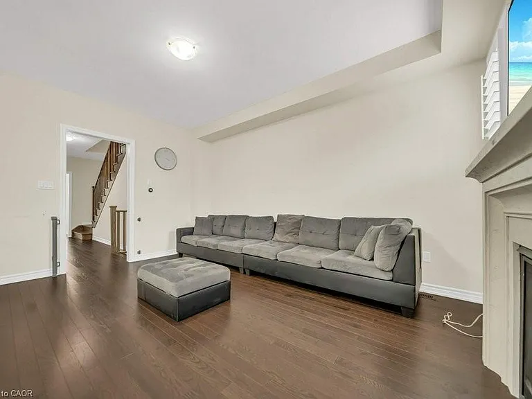 3 Capton St — Photo 10