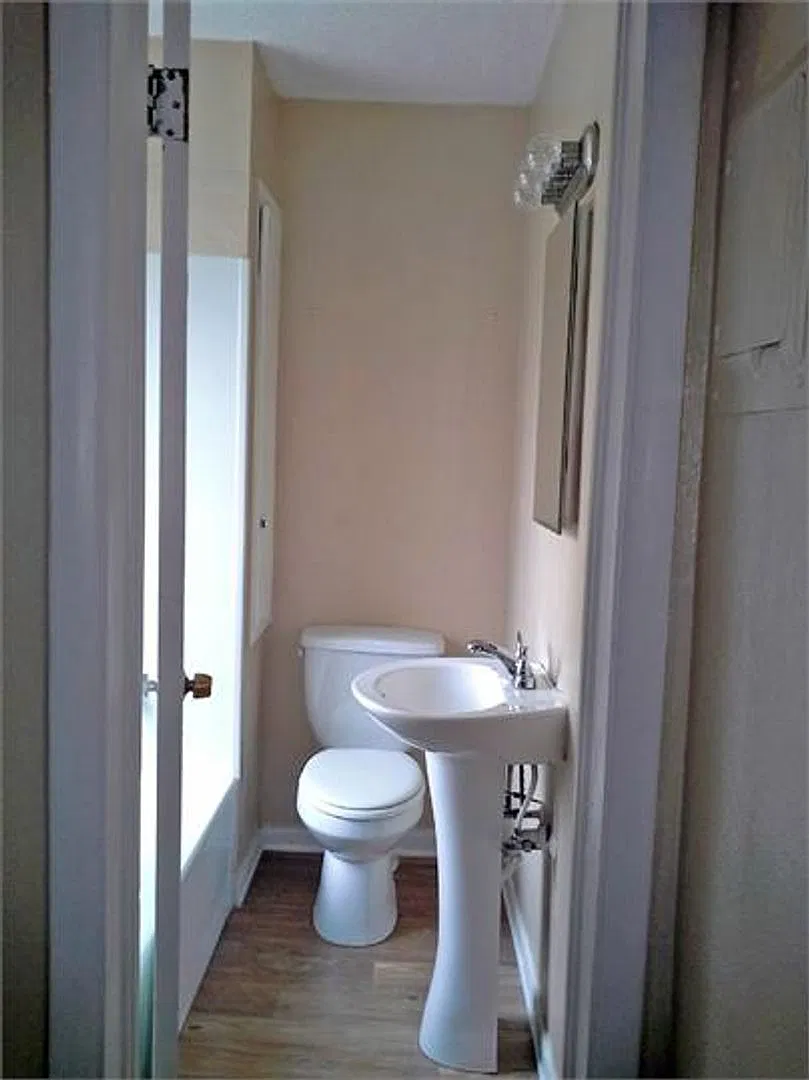 SH320 — Photo 4