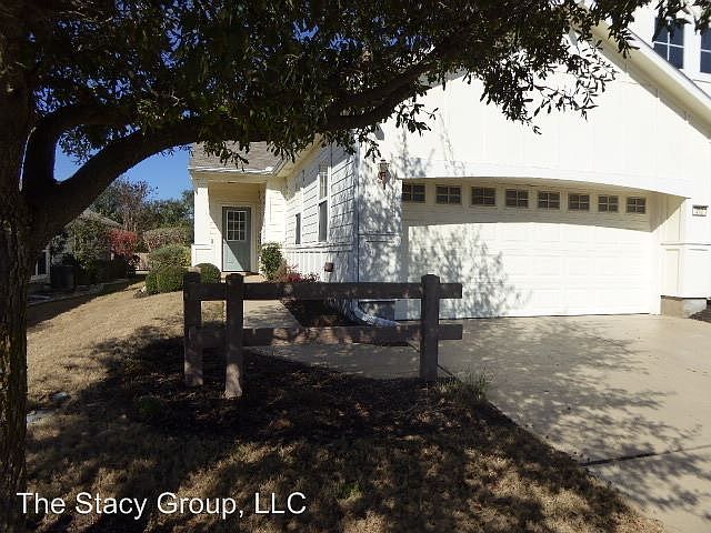 1st image of 202 Portsmouth Dr
