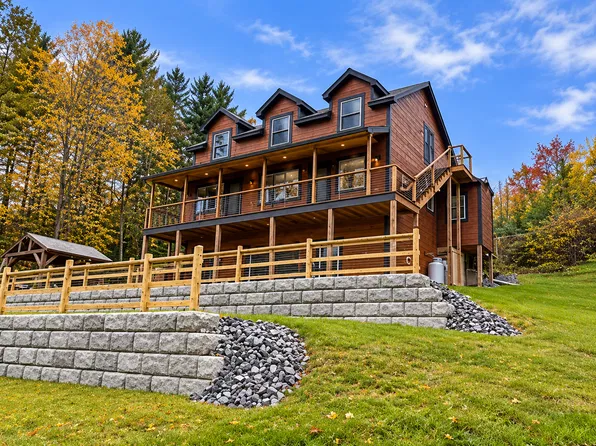 (undisclosed Address), Barton, VT 05822