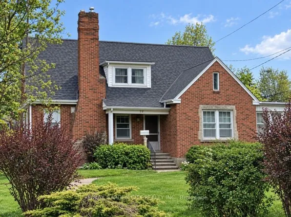 77 Main St E, Grimsby, ON L3M 1N5