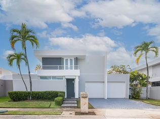 2 Plaza St #17, Catano, PR 00962