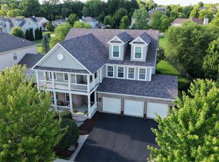 2700 Oak Dr, Dundee, IL 60118