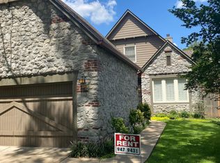 215 E 25th St, Tulsa, OK 74114