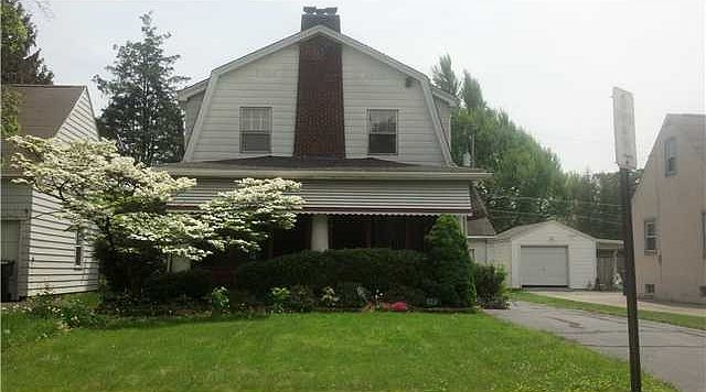1st image of 250 E Sherborne Dr