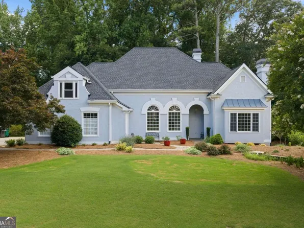 6250 Blackberry Hl, Peachtree Corners, GA 30092