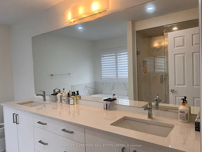 188 Aviron Cres — Photo 37
