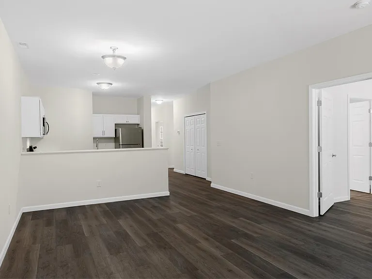 Townhomes at Woodland's Edge — Photo 43
