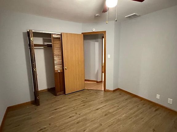 3rd image of 3020 Jackson Ave APT 3