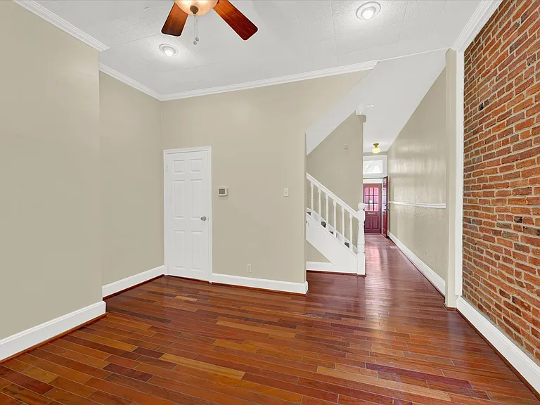 1230 S Charles St — Photo 7