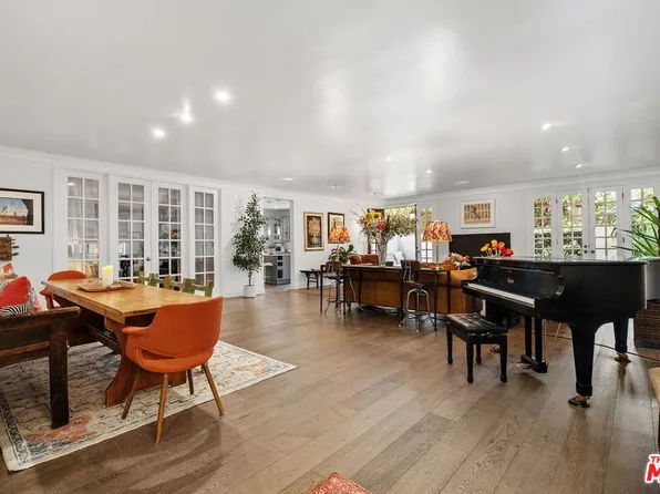 11815 Dorothy St APT 3, Los Angeles, CA 90049