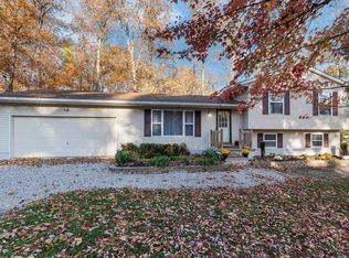 2070 Cinnamon Dr E, West Salem, OH 44287