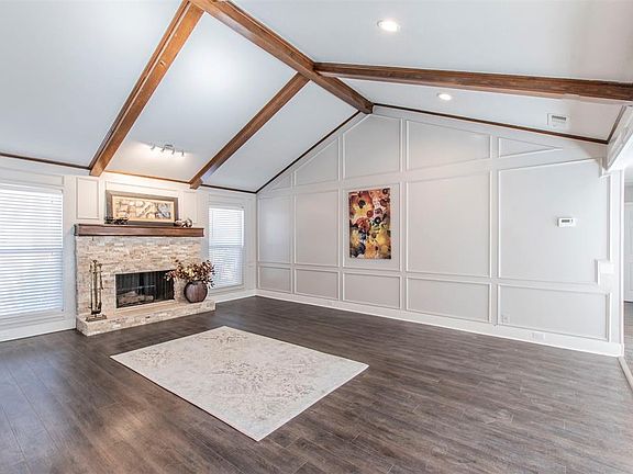 4th image of 3228 Bullock Dr
