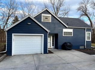 12811 W Graham St, New Berlin, WI 53151