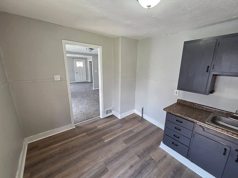 3081 E 67 ST — Photo 11