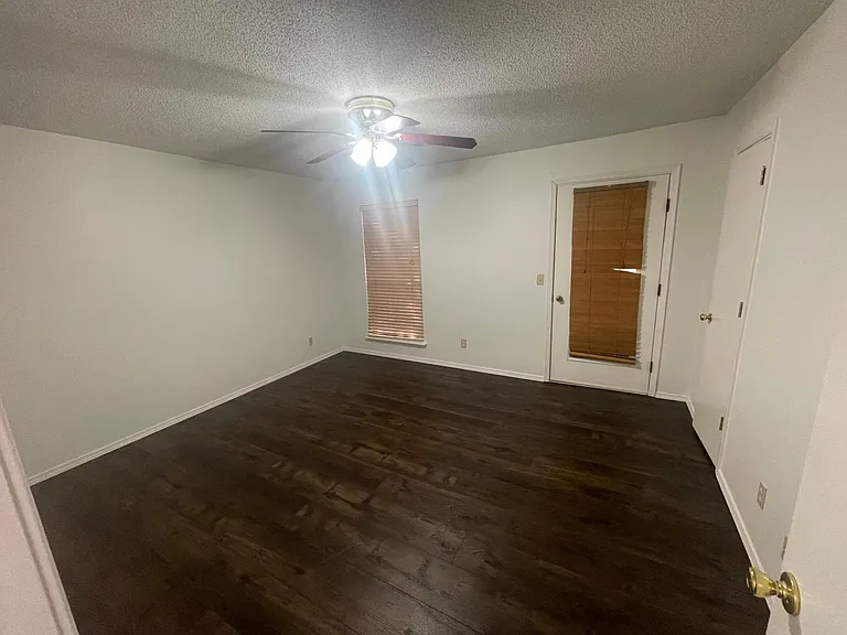 2481 N Brophy Ave #1 — Photo 15