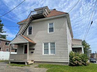 83 Herschel St, Caribou, ME 04736