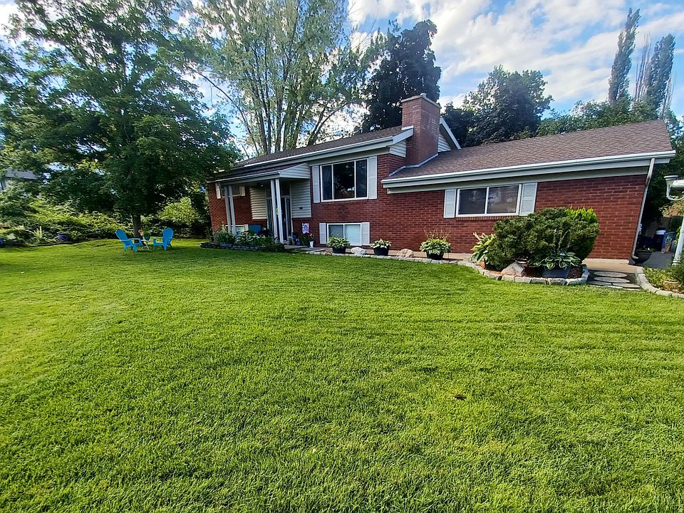 1st image of 689 E Lavina Dr