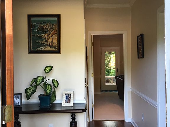 3rd image of 4213 Green Ivy Ln