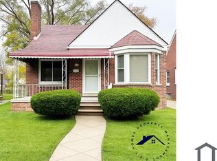 19351 Murray Hill St, Detroit, MI 48235