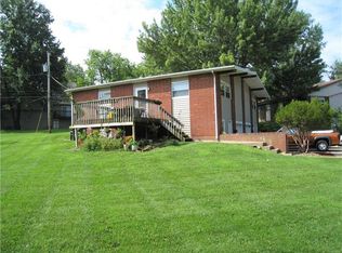 9205 W 83rd St, Overland Park, KS 66204