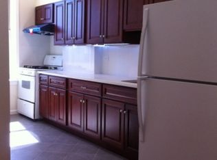 6076 68th Ave #2ND, Ridgewood, NY 11385