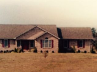 640 Circle View Dr, Vine Grove, KY 40175