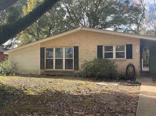 2011 Park Dr, Baton Rouge, LA 70819