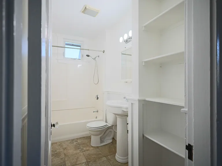 19 Central St #1 — Photo 6