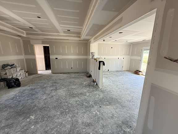 3rd image of 395 Ridge St Lot 64